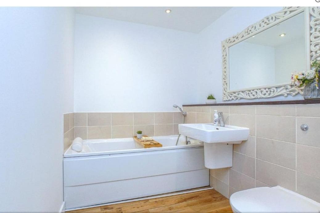 Oswald Apartment - Glasgow City Centre Екстериор снимка